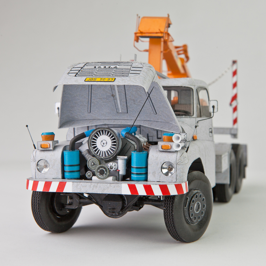 TATRA T2-148 NTP 6x6 + HIAB 670 & SLPTR Olomouc DAV-7